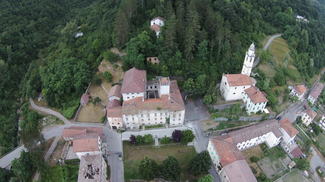Hotel Miramonti Gorreto Bagian luar foto