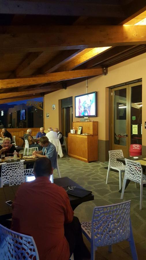 Hotel Miramonti Gorreto Bagian luar foto