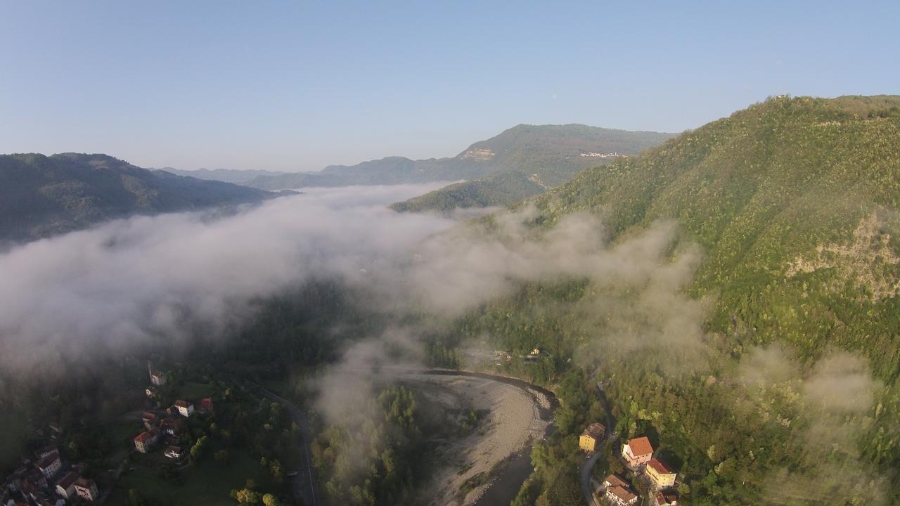 Hotel Miramonti Gorreto Bagian luar foto